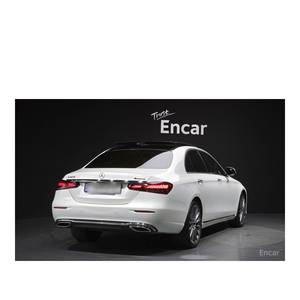 Mercedes-Benz Classe E E450 4MATIC Exclusive Juillet 2021 45 721 km Volant à gauche Boîte de vitesses automatique Caméra de recul - Product Image 2