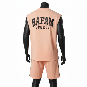 Ensemble short et t-shirt sans manches pour homme, en coton mélangé doux, avec empiècements logo imprimés - Product Image 2