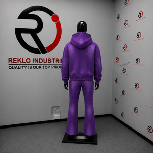 Conjunto Deportivo Personalizado Morado para Hombre, Sudadera con Cremallera Completa, Paneles Beige en Contraste, Pantalones Acampanados, Dos Piezas, Venta al Por Mayor OEM Street - Product Image 4