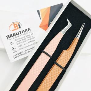 Pinzas de extensión de pestañas profesionales con logotipo personalizado de alta calidad, aislamiento de bota de acero sostenible, acero inoxidable puntiagudo - Product Image 2