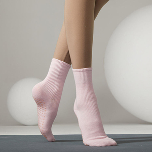 Wholesale High Quality Crew Fitness <b>Socks</b> Anti-Slip Quick Dry Custom Logo Yoga <b>Socks</b> for Women Daily Use - Product Image 3