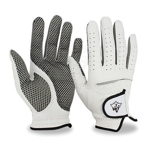 Soft Comfortable Fit Sports Equipment Golf Gloves With Anti Slip <b>Grip</b> For Improved <b>Control</b> And Stability - Product Image 4