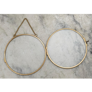 Cadre de miroir rond en laiton avec attache chaîne, design cercle métallique, verre transparent, cadre photo rond suspendu, décorations murales - Product Image 1