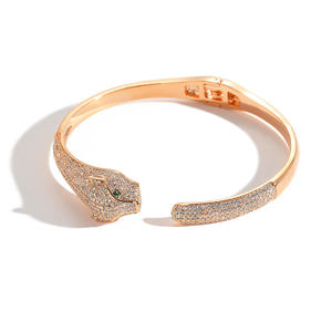 Bracelet cubain en micro-pavé de moissanite très demandé pour la mode hip-hop tendance, disponible à un prix abordable - Product Image 6