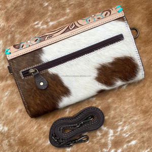 Nueva cartera cruzada de cuero con pelo en la mano para mujer, bolso de mano de cuero genuino occidental, bolso de mano de viaje Floral con correa - Product Image 6