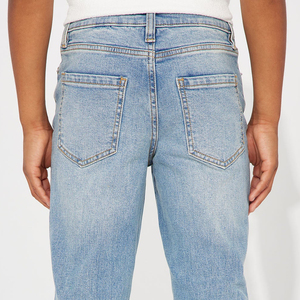 Pantalon en jean coupe décontractée, tissu doux au toucher pour garçons, collection été / Design élégant et décontracté pour les activités de plein air, service de conception OEM - Product Image 5