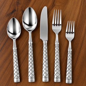 Ensemble de couverts élégants en acier inoxydable avec poignées à motif diamant, compatibles lave-vaisselle, pour occasions de mariage - Product Image 2