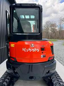 Miniexcavadora Usada Diésel Kubota KX033-4 con Buen Rendimiento - Product Image 3