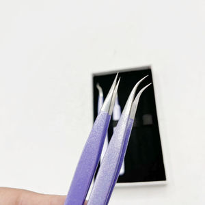 Pince à épiler de précision DANTRIC IMPLANTS MK-121 en acier inoxydable à pointe lisse et manche violet pour extensions de cils - Product Image 4