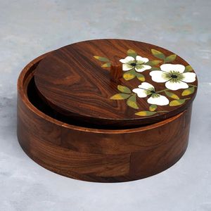 Boîte à roti ronde en bois artisanale, écologique, durable, étanche, 30 cm, avec couvercle en bois, design moderne, pour le stockage et la présentation des aliments lors de mariages - Product Image 4