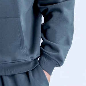 Sudadera con Capucha de Felpa para Hombre, con Logotipo Frontal Personalizado, Ajuste Regular, Color Sólido, Resistente al Viento, de Punto, Venta al por Mayor, Última Tendencia - Product Image 5