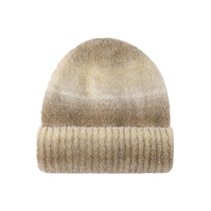 Calidad superior Tie-Dye Ombre Beanie Soft Fleece Lined Winter Hat A prueba de viento Outdoor Pullover Cap Casual Fashion Warm and Cozy - Product Image 4