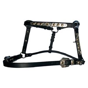 Licol en cuir argenté avec raccords élégants - Product Image 1