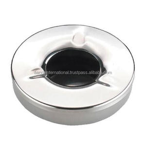 Cenicero de metal de forma redonda para fumar cigarrillos con Cenicero de aluminio con acabado pulido para uso personal. - Product Image 3