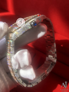AARVA JEWELS นาฬิกาข้อมือผู้หญิงหรูหราประดับเพชรทรงสี่เหลี่ยม สายสแตนเลส สตีล อะนาล็อก ควอตซ์ 38 มม. กระจกแซฟไฟร์ พร้อมฟังก์ชั่นสำรองพลังงาน 18 มม. - Product Image 6