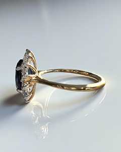 Bague en or blanc massif 18 carats avec magnifique saphir bleu et halo de diamants de laboratoire pour mariage, fiançailles, cadeau, fête, anniversaire - Product Image 2