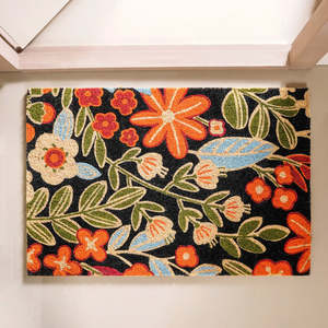Alfombra Tufted con Diseño Floral sobre Fondo Negro, con Patrón Botánico en Naranja, Azul, Crema y Verde - Product Image 2