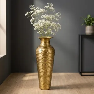 Jarrón Alto de Metal Martillado para Flores, Acabado Dorado Decorativo, Jarrón Moderno para Decoración del Hogar - Product Image 4
