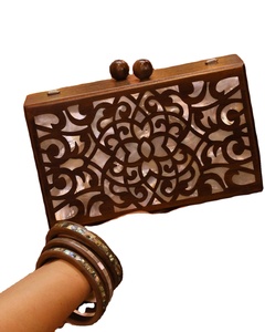 กระเป๋าคลัทช์สำหรับผู้หญิงงานทำมือสไตล์โบฮีเมียนพิเศษทำจากอินเดียปักลายมุกสำหรับชุดเดรสแฟชั่นอิสลาม - Product Image 4