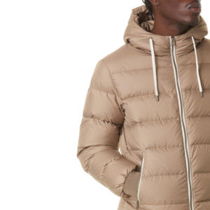 Chaqueta de Plumón para Hombre de Alta Calidad con Logotipo Personalizado OEM y ODM Disponible, Chaqueta de Invierno con Acolchado Grueso y Tejido Resistente al Agua - Product Image 4