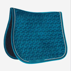 Almohadilla de Montar a Caballo Geométrica de Lujo con Logotipo Personalizado, Almohadilla de Montar Inglesa Acolchada, Forro de Algodón Absorbente de Impactos, Almohadilla Ecuestre - Product Image 1