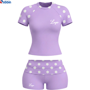 Conjuntos de Shorts Personalizados para Mujer, Conjunto Deportivo de 3 Piezas con Estampado de Lunares Rosas, Top Corto de Manga Corta con Shorts a Juego, Ropa de Primavera - Product Image 3