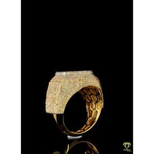 Bague Chevalière Octogonale pour Homme en Or Jaune, entièrement sertie de Diamants de Laboratoire micro-sertis, style Hip Hop - Product Image 2