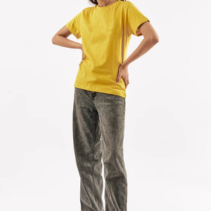 เสื้อยืดลำลองแขนสั้นผู้หญิงทรงหลวมใส่สบายระบายอากาศดีสำหรับฤดูร้อน รับผลิตแบบ OEM พร้อมสกรีนโลโก้ คุณภาพสูง ผ้าฝ้าย 100% แห้งเร็ว - Product Image 2