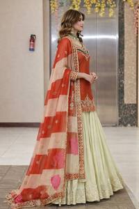 Conjunto de Kurti y Lehenga de Seda Bordada de Diseñador, Dupatta de Organza, Traje Tradicional Indio Pakistaní para Bodas y Fiestas - Product Image 2