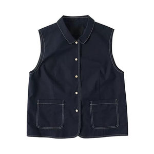Chaleco vaquero al por mayor para mujer con bolsillos en el pecho para marcas de moda independientes con opciones de etiquetas personalizadas - Product Image 6