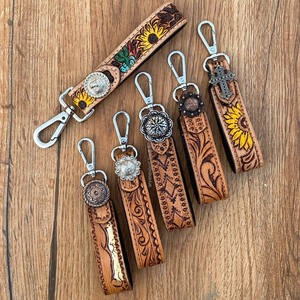 Nouveau haute qualité usiné à la main en cuir véritable Mini clé Clip Western peau de vache multifonctionnel bracelet porte-clés accessoires pour femmes - Product Image 4