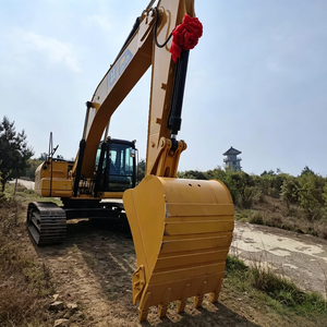 L'excavatrice sur chenilles Global Export 323GX de 23 tonnes offre une forte capacité d'excavation pour les travaux miniers, les infrastructures et les terrassements. - Product Image 4