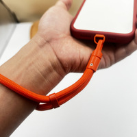 Dragonne de poignet pour téléphone à fermoir métallique autobloquant, cordon court tressé réglable anti-perte, attache universelle pour téléphone portable
