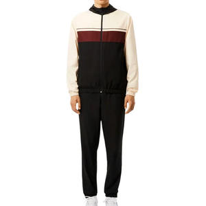 Vente en gros de maillots de football à impression par sublimation, uniformes Ronaldo, tenues personnalisées pour équipes de jeunes, vêtements rétro personnalisés, survêtements de sport - Product Image 1