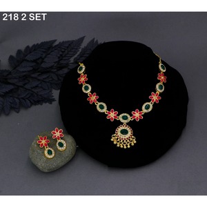 ชุดสร้อยคอไข่มุกชุบทองดีไซน์ไม่เหมือนใครชุดเครื่องประดับงานแต่งงานโบราณโบราณแบบดั้งเดิมและชุดเครื่องประดับสำหรับเทศกาลสำหรับเด็กผู้หญิงและผู้หญิง - Product Image 6