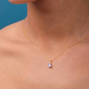 Colgante de plata de ley 925 chapado en oro con amatista, collar minimalista, regalo, colgante de amatista, joyería curativa para mujer - Product Image 3