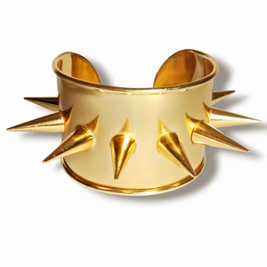 Superbe bracelet à manchette en laiton plaqué or à pointes – Style punk rock cosplay, bracelets à manchette inspirés de Harley Quinn et de Suicide Squad - Product Image 1