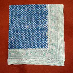 Écharpe en pur coton doux à pompons pour femme, châle de voyage, étole, bandana, dupatta, imprimé floral indien fait main au bloc - Product Image 4