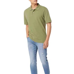 Polo de Manga Corta para Hombre, Color Verde Oliva, Cuello Redondo, Tejido de Punto, Algodón Transpirable, Corte Regular, Diseño con Botones - Product Image 3