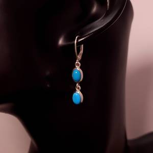 Pendientes de Turquesa Natural de Arizona, Plata de Ley 925, Chapados en Oro de 14K, con Cabujón de Piedra Preciosa y Cierre de Palanca - Product Image 5