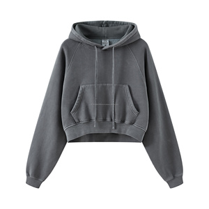Haut court uni délavé vintage 360gsm, sweats à capuche ajustés et lourds pour femmes, streetwear personnalisé pour femmes - Product Image 4