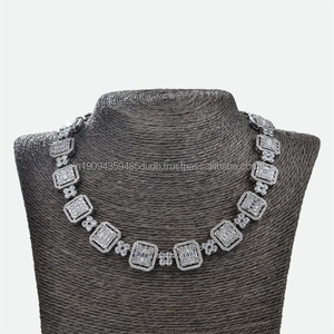 Elegante collar de diamantes cultivados en laboratorio con corte baguette en plata de ley 925 para minoristas de joyería de alta gama al por mayor. - Product Image 1