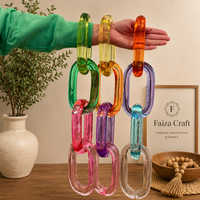 Décoration Murale Fonctionnelle en Résine Moderne avec Maillons de Chaîne Suspendus, Multicolore, Faite à la Main, Design Géométrique Abstrait, pour Mariage et Diwali