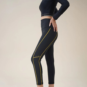 Leggings de yoga taille haute longueur intégrale avec bande latérale contrastante, coutures discrètes, respirants, en Spandex extensible dans les quatre sens, imprimé léopard - Product Image 2