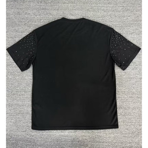 เสื้อยืดคอกลมผ้าคอตตอนหนาพิมพ์ลายซิลค์สกรีน ตกแต่งด้วยคริสตัล ล้างสีแบบแอซิดวอช สไตล์สตรีทแฟชั่นวินเทจสำหรับผู้ชาย ทรงปกติ ขายส่ง - Product Image 5