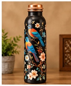 Bouteille d'eau moderne en marbre noir doré et cuivre, écologique, avec couvercle en cuivre, de luxe, portable, pour la maison et les hôtels - Product Image 2