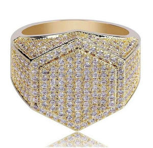 Superbe bague de fiançailles et de mariage classique hip-hop en moissanite et argent sterling pour femme, cadeau pour anniversaire et anniversaire de mariage - Product Image 1