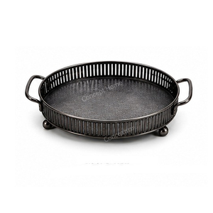 Bandeja Rectangular Negra para Servir con Patrón Geométrico, Acabado con Efecto Envejecido y Asas para Uso Residencial - Product Image 4