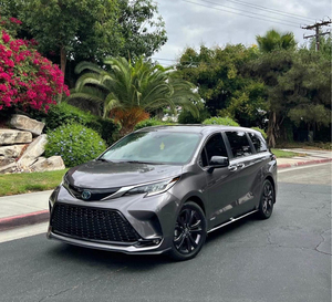 TOYOTA SIENNA XSE HÍBRIDA 2021 - Product Image 1