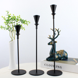 Porte-bougie décoratif en métal noir, argenté et doré pour la maison, l'hôtel, le magasin – Lanternes métalliques élégantes - Product Image 3